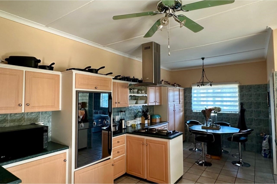 3 Bedroom Property for Sale in Aviary Hill KwaZulu-Natal