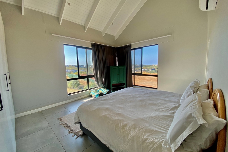 To Let 4 Bedroom Property for Rent in Zululami Coastal Estate KwaZulu-Natal