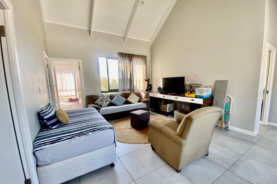 To Let 4 Bedroom Property for Rent in Zululami Coastal Estate KwaZulu-Natal