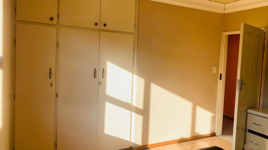 3 Bedroom Property for Sale in Acaciaville KwaZulu-Natal
