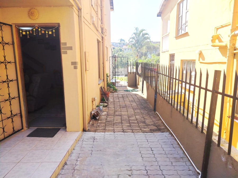 3 Bedroom Property for Sale in Newlands West KwaZulu-Natal