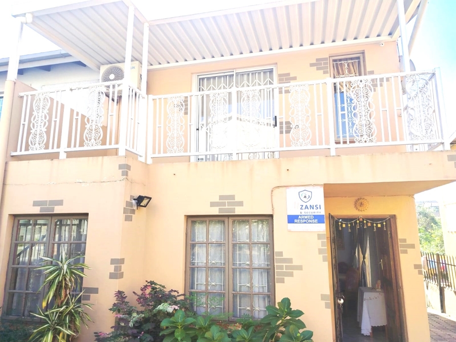 3 Bedroom Property for Sale in Newlands West KwaZulu-Natal