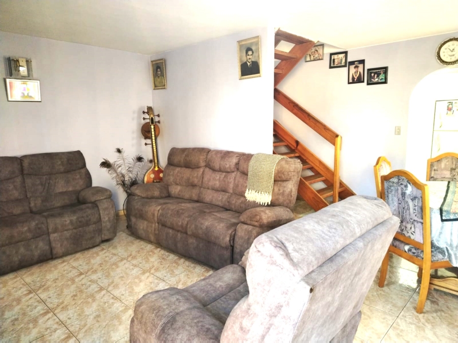 3 Bedroom Property for Sale in Newlands West KwaZulu-Natal