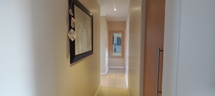 4 Bedroom Property for Sale in Manaba Beach KwaZulu-Natal