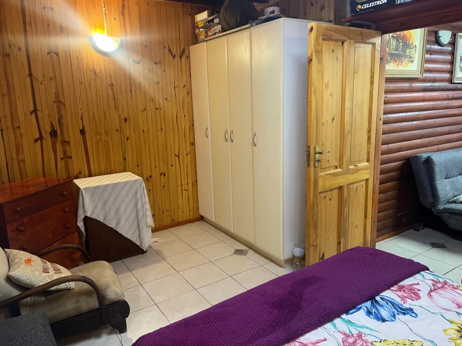 3 Bedroom Property for Sale in Southport KwaZulu-Natal