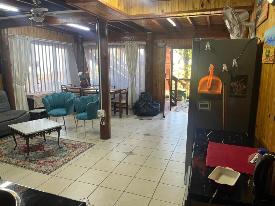 3 Bedroom Property for Sale in Southport KwaZulu-Natal