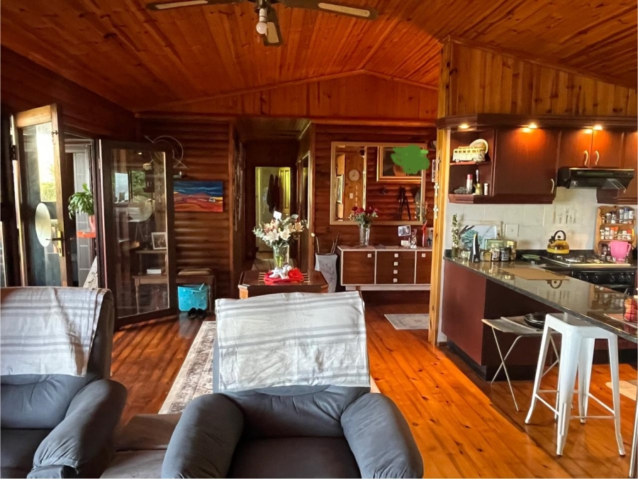 3 Bedroom Property for Sale in Southport KwaZulu-Natal