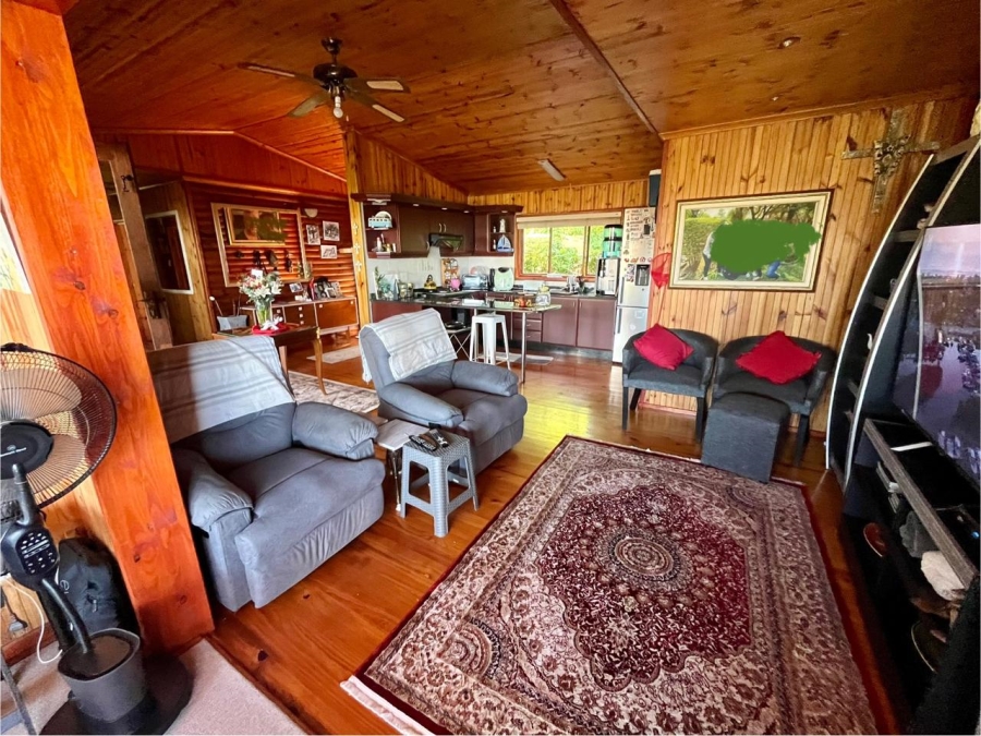 3 Bedroom Property for Sale in Southport KwaZulu-Natal