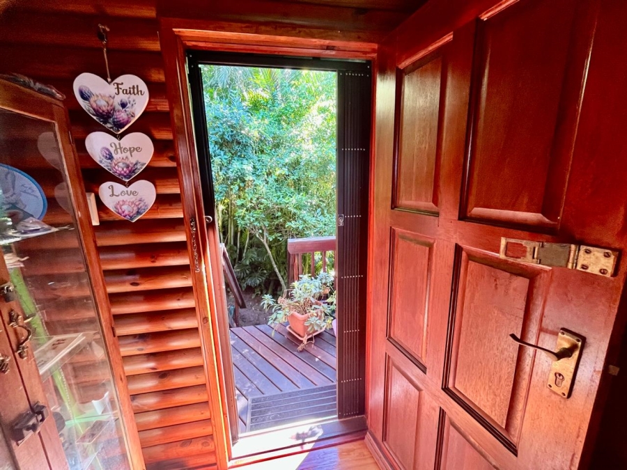 3 Bedroom Property for Sale in Southport KwaZulu-Natal