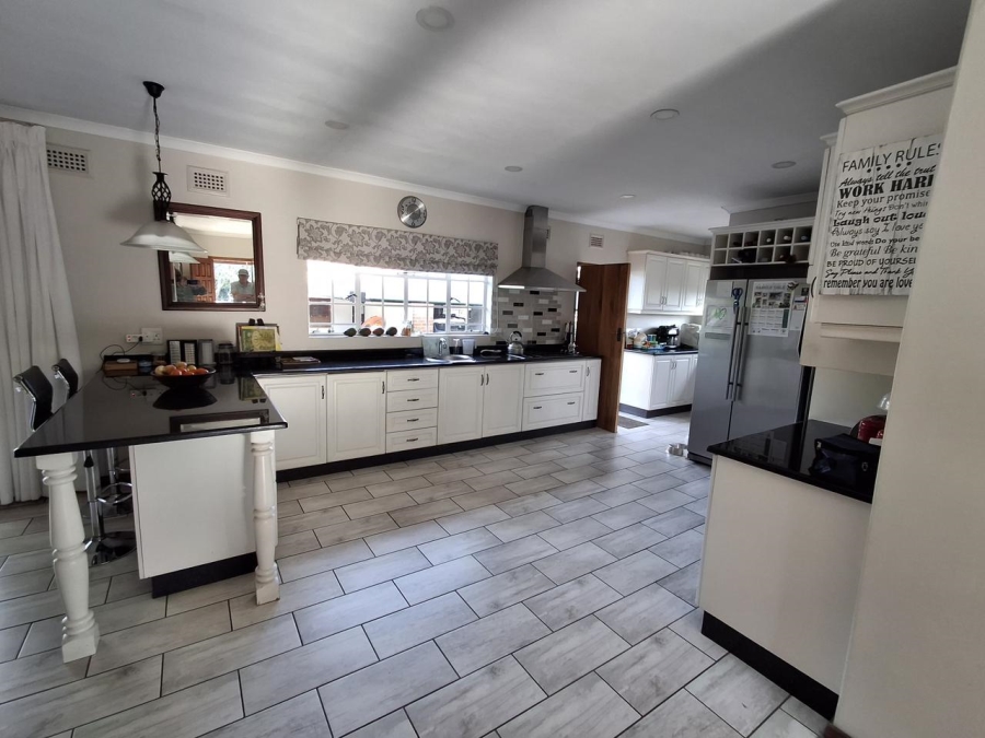 3 Bedroom Property for Sale in Bellevue KwaZulu-Natal