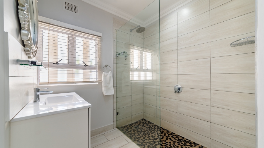 9 Bedroom Property for Sale in Ballito Central KwaZulu-Natal