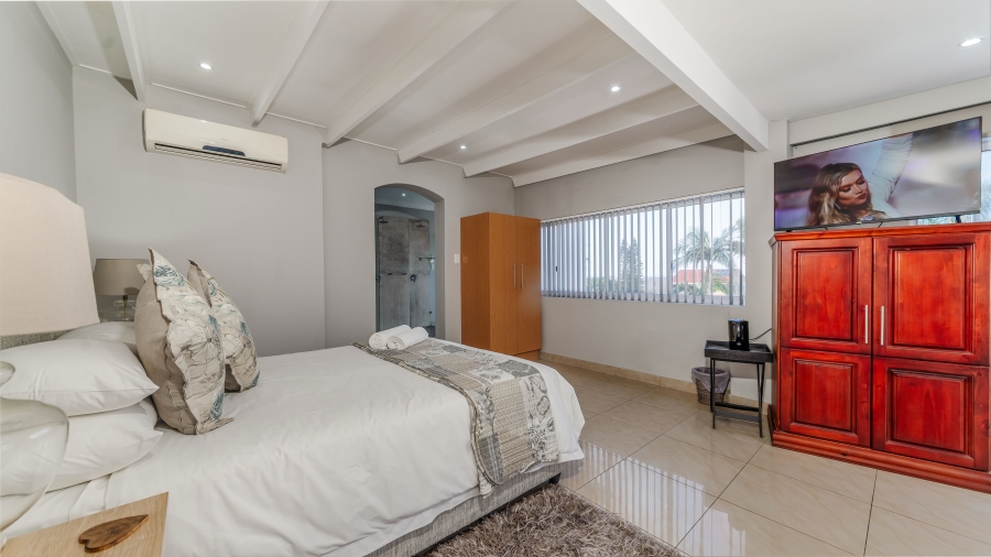 9 Bedroom Property for Sale in Ballito Central KwaZulu-Natal