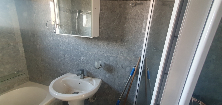 To Let commercial Property for Rent in Bluff KwaZulu-Natal