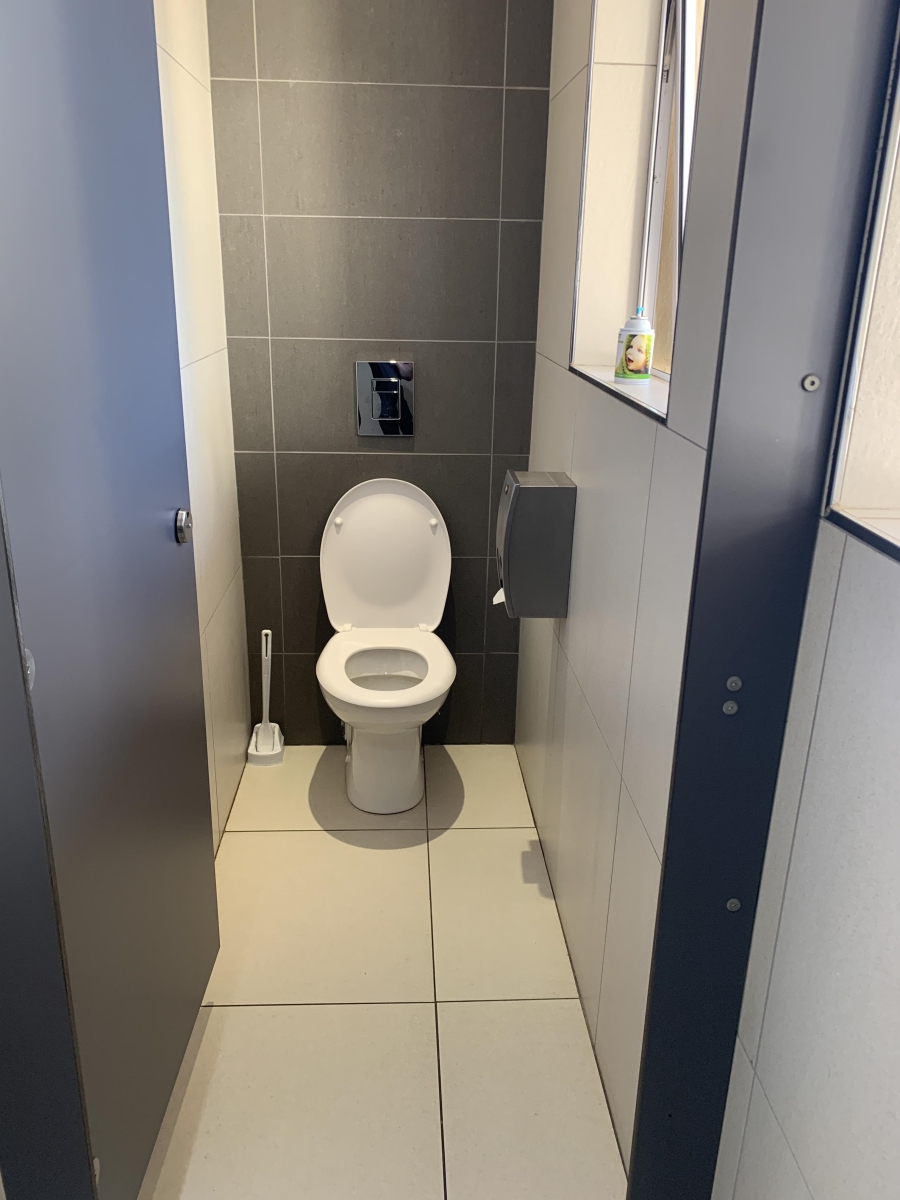 To Let commercial Property for Rent in Mount Edgecombe KwaZulu-Natal