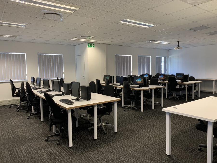 To Let commercial Property for Rent in Mount Edgecombe KwaZulu-Natal