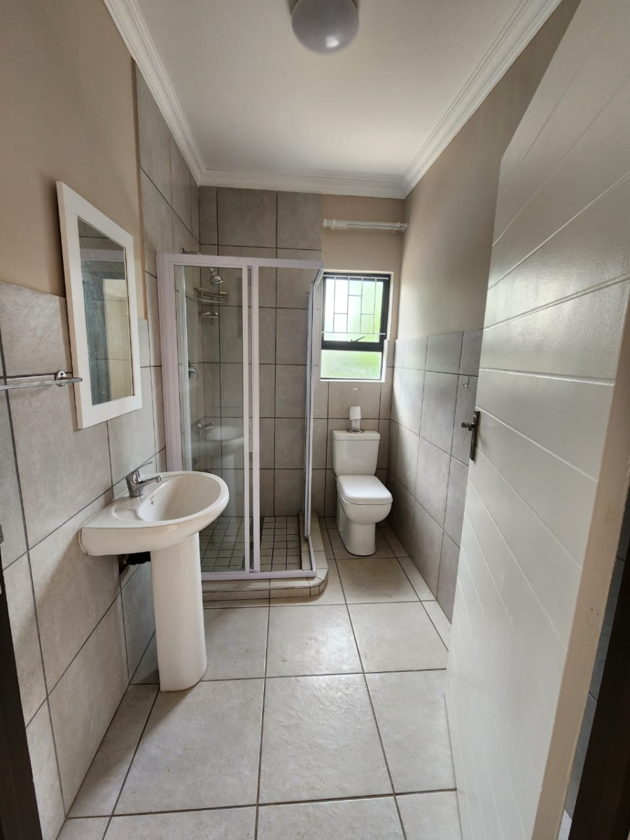 To Let 1 Bedroom Property for Rent in Waterfall KwaZulu-Natal
