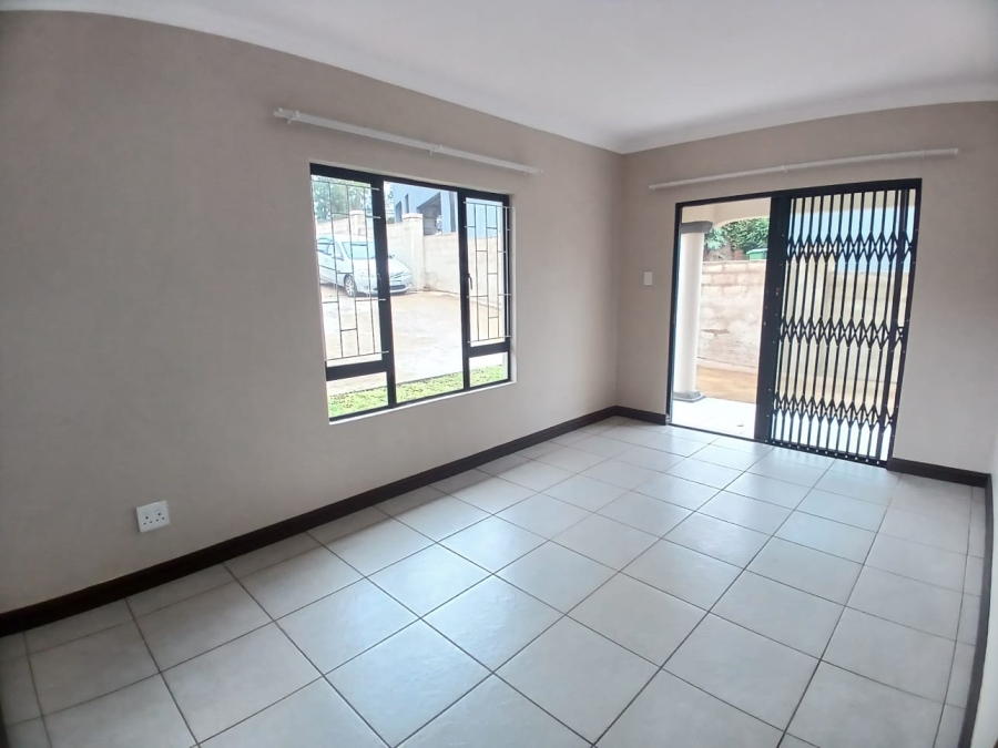 To Let 1 Bedroom Property for Rent in Waterfall KwaZulu-Natal