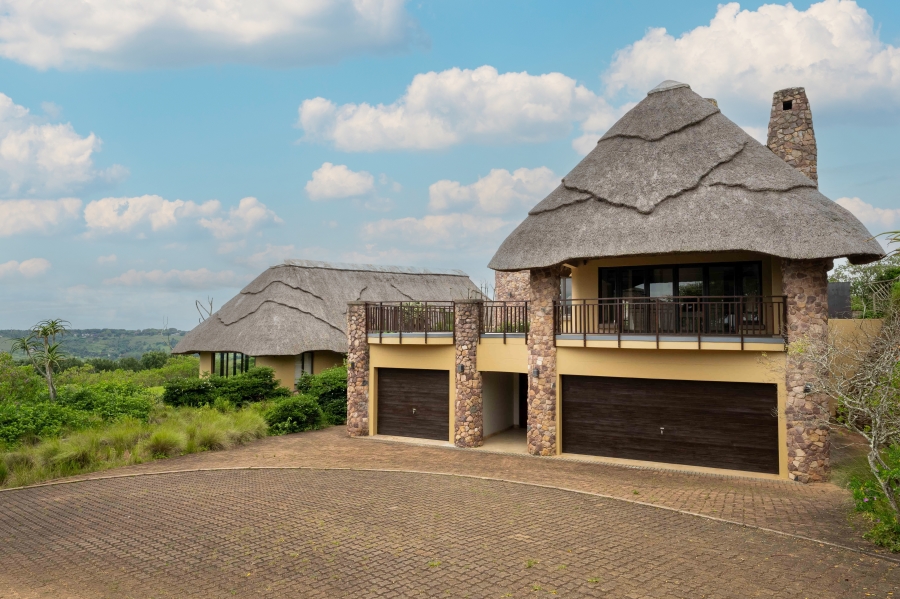 4 Bedroom Property for Sale in Phezulu KwaZulu-Natal