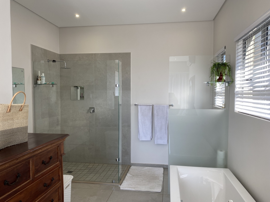 To Let 4 Bedroom Property for Rent in Simbithi Eco Estate KwaZulu-Natal