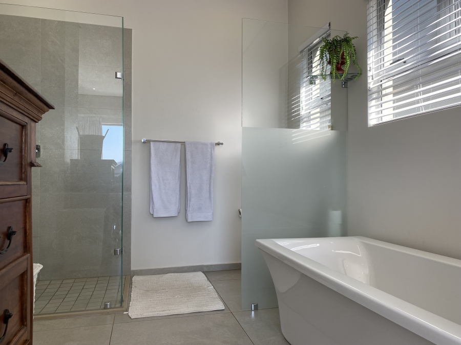 To Let 4 Bedroom Property for Rent in Simbithi Eco Estate KwaZulu-Natal