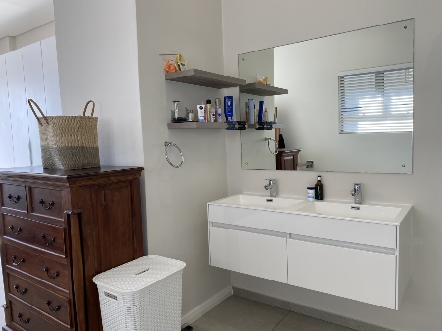 To Let 4 Bedroom Property for Rent in Simbithi Eco Estate KwaZulu-Natal