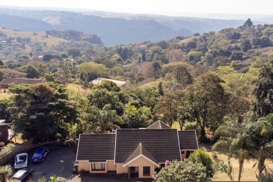 3 Bedroom Property for Sale in Kloof KwaZulu-Natal