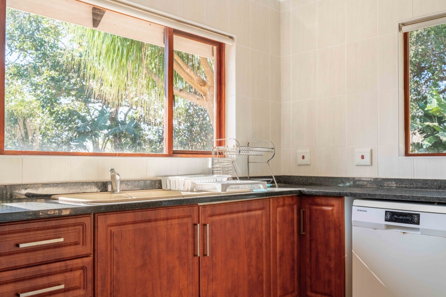 3 Bedroom Property for Sale in Kloof KwaZulu-Natal