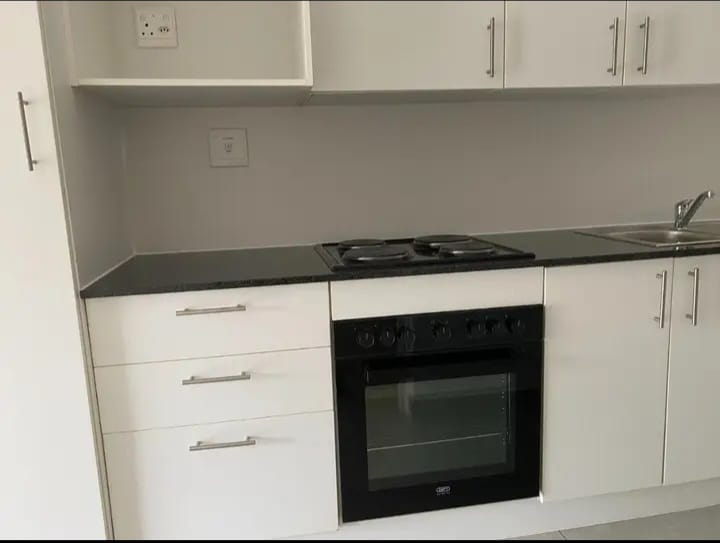 To Let 1 Bedroom Property for Rent in Hayfields KwaZulu-Natal