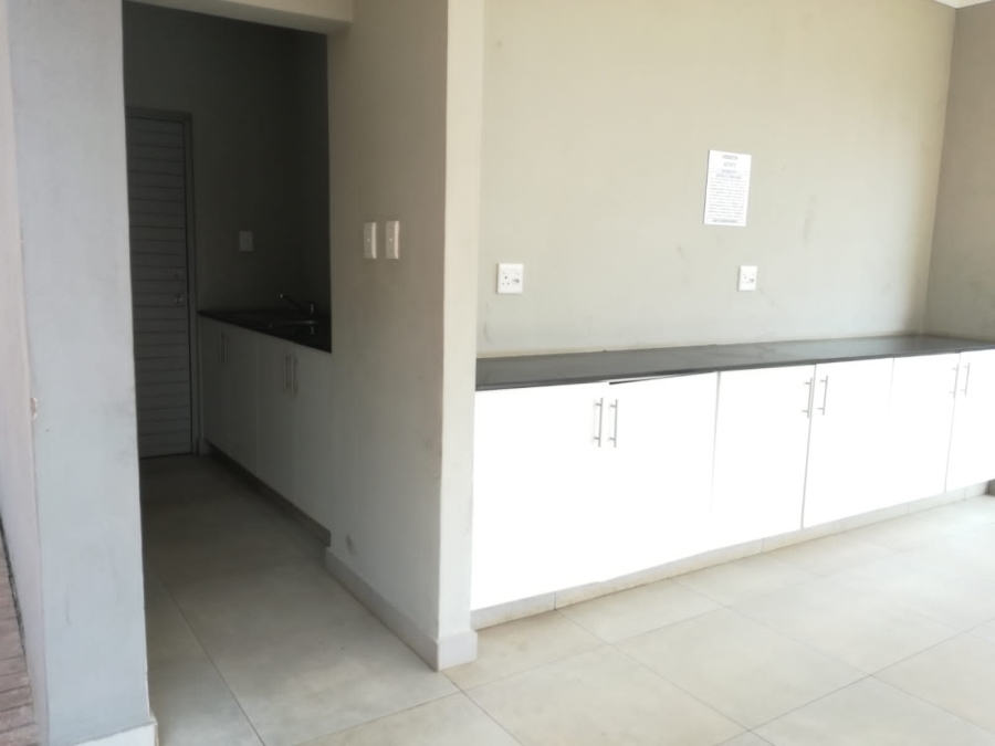 To Let 1 Bedroom Property for Rent in Hayfields KwaZulu-Natal