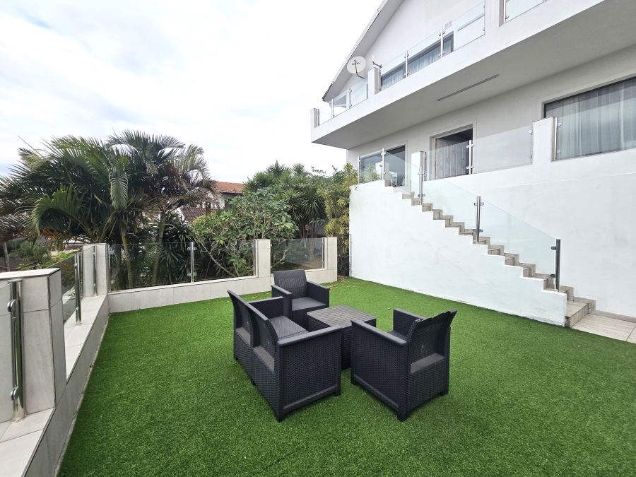 6 Bedroom Property for Sale in Reservoir Hills KwaZulu-Natal