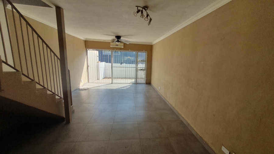 2 Bedroom Property for Sale in Bluff KwaZulu-Natal