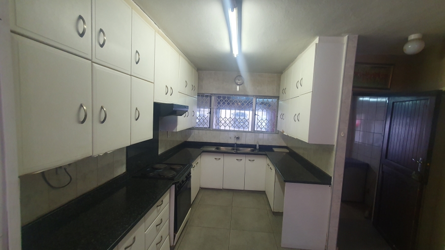 2 Bedroom Property for Sale in Bluff KwaZulu-Natal