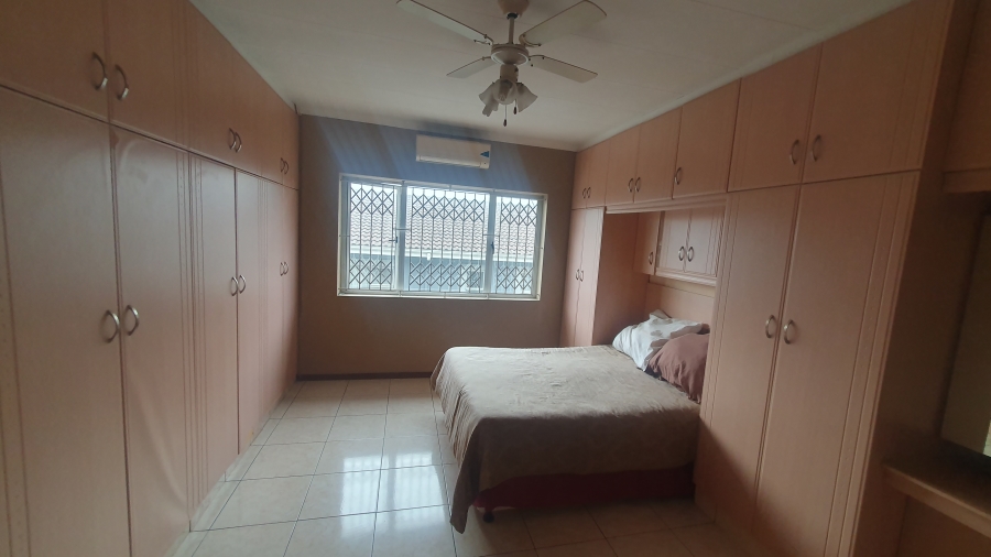 2 Bedroom Property for Sale in Bluff KwaZulu-Natal