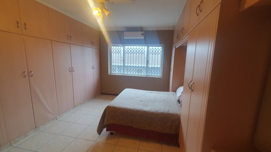 2 Bedroom Property for Sale in Bluff KwaZulu-Natal