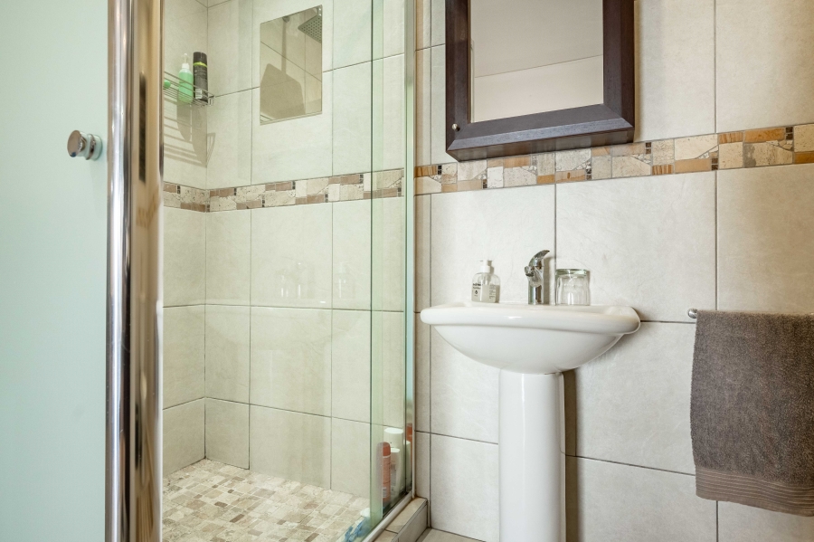 5 Bedroom Property for Sale in Warner Beach KwaZulu-Natal