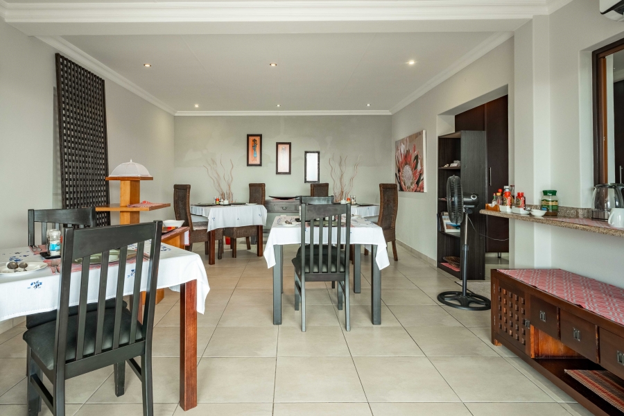 5 Bedroom Property for Sale in Warner Beach KwaZulu-Natal