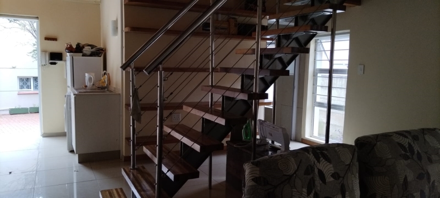 To Let 1 Bedroom Property for Rent in Essenwood KwaZulu-Natal