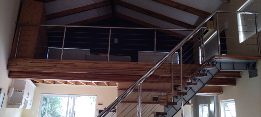 To Let 1 Bedroom Property for Rent in Essenwood KwaZulu-Natal