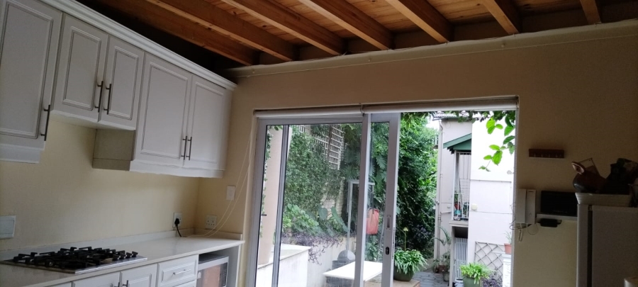 To Let 1 Bedroom Property for Rent in Essenwood KwaZulu-Natal