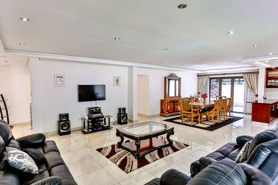 4 Bedroom Property for Sale in Seaward Estate KwaZulu-Natal