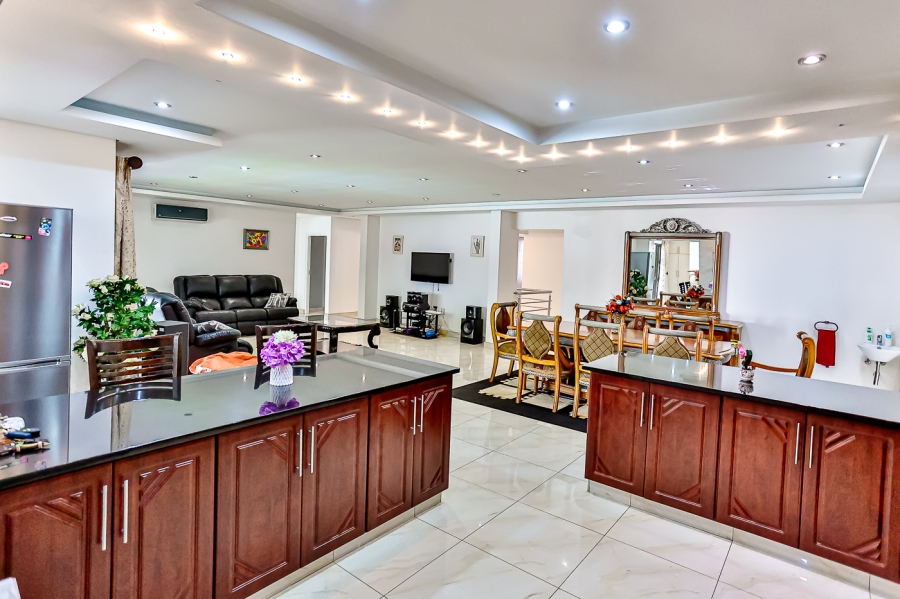 4 Bedroom Property for Sale in Seaward Estate KwaZulu-Natal