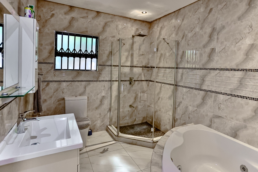4 Bedroom Property for Sale in Seaward Estate KwaZulu-Natal