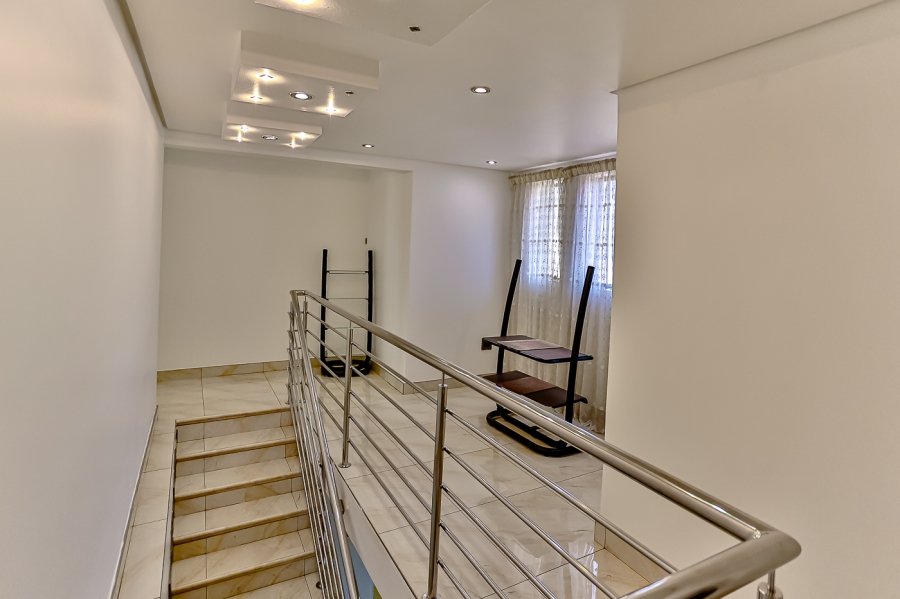 4 Bedroom Property for Sale in Seaward Estate KwaZulu-Natal