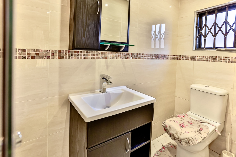 4 Bedroom Property for Sale in Seaward Estate KwaZulu-Natal