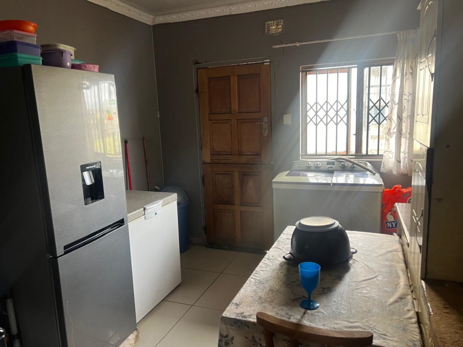 3 Bedroom Property for Sale in Motalabad KwaZulu-Natal
