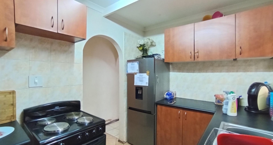 2 Bedroom Property for Sale in Amanzimtoti KwaZulu-Natal