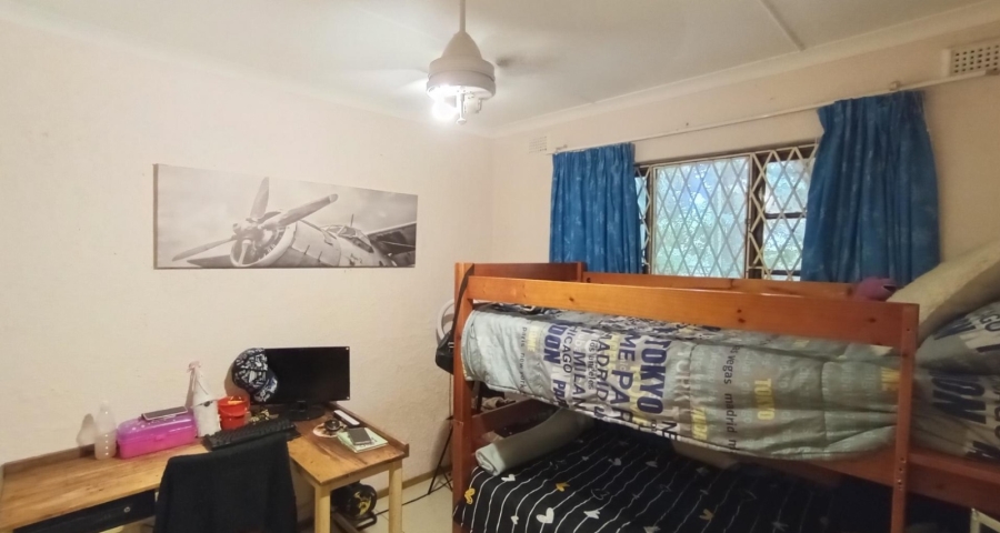 2 Bedroom Property for Sale in Amanzimtoti KwaZulu-Natal