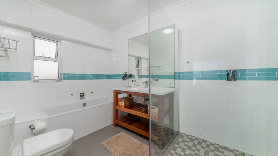 4 Bedroom Property for Sale in Shakas Rock KwaZulu-Natal