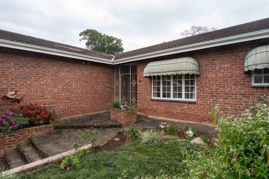 3 Bedroom Property for Sale in Kloof KwaZulu-Natal