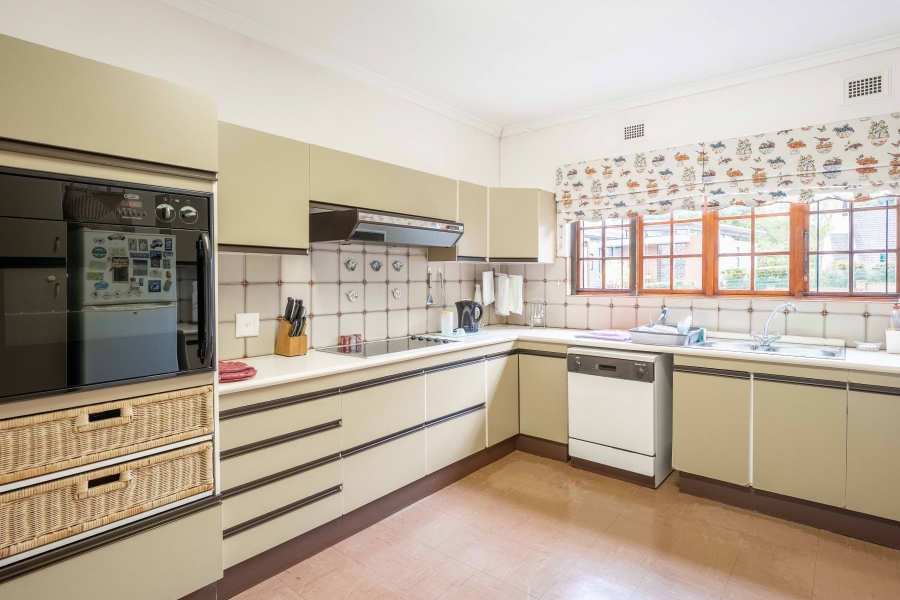 3 Bedroom Property for Sale in Kloof KwaZulu-Natal